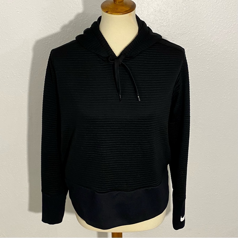 Nike Dri-Fit Veneer Quilted Pullover Training Hoodie Size M Kangaroo Pockets